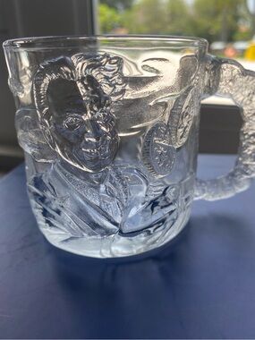 1995 McDonald’s Batman Forever TWOFACE Clear Glass Collectible Mug 3D Design VTG